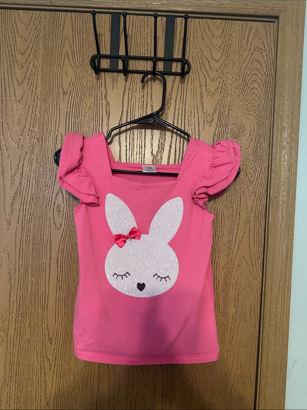 SPARKLE IN PINK (8/10) Girls Pink Bunny Graphic Ruffle Sleeve Top
